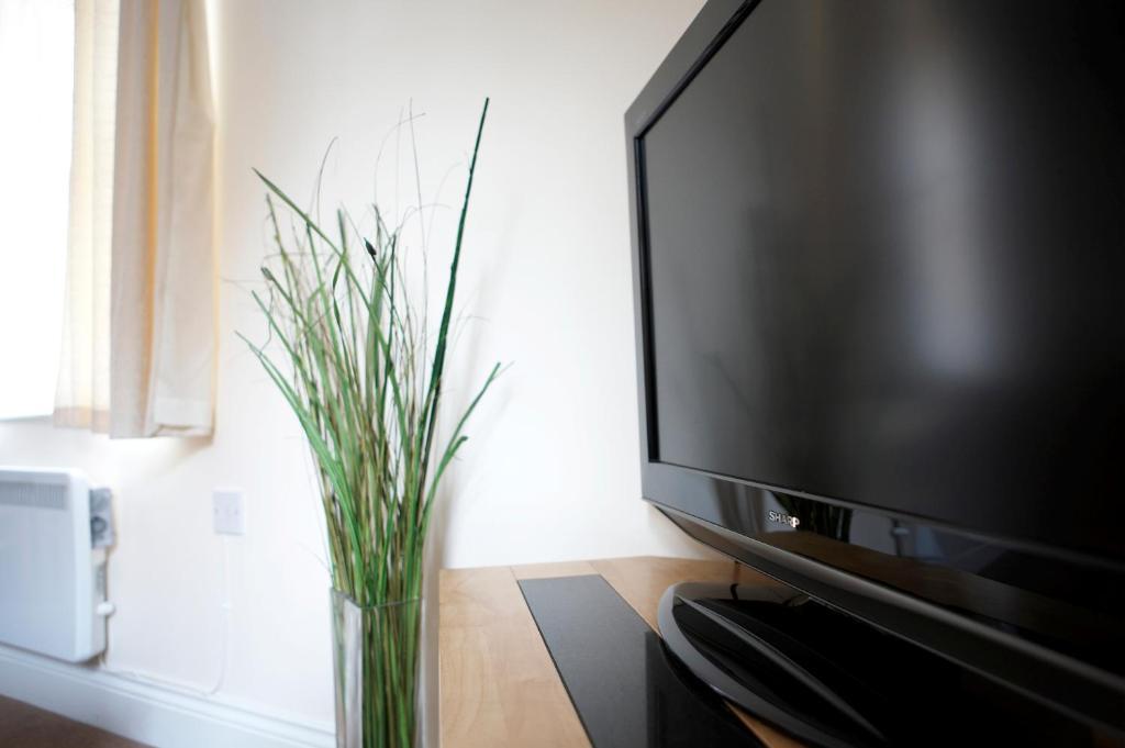 Perfect 2 Bedroom Apartment Located In City Centre With Parking Space Νόργουιτς Δωμάτιο φωτογραφία