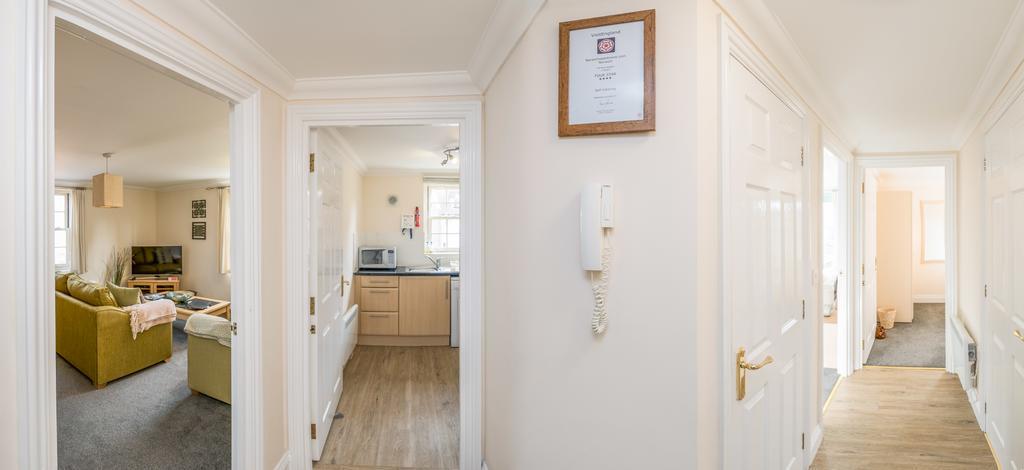 Perfect 2 Bedroom Apartment Located In City Centre With Parking Space Νόργουιτς Εξωτερικό φωτογραφία