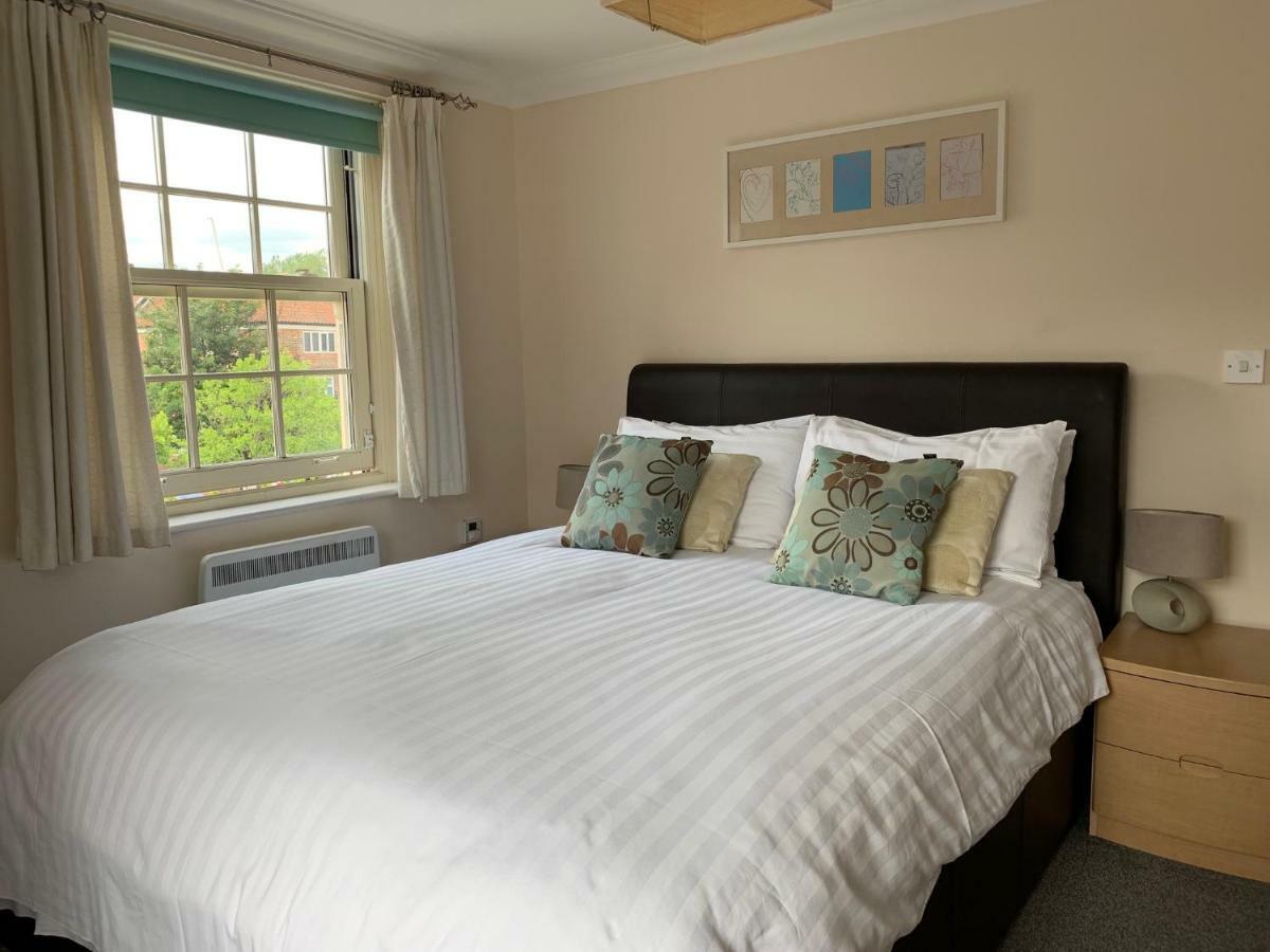 Perfect 2 Bedroom Apartment Located In City Centre With Parking Space Νόργουιτς Εξωτερικό φωτογραφία
